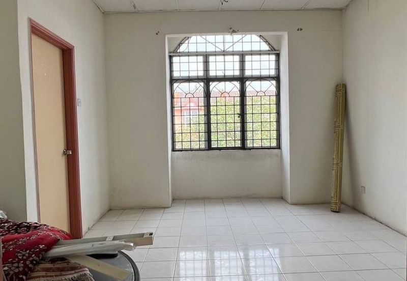 Taman Dahlia, Sepang