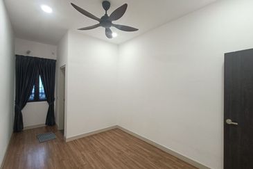 Elmina Green Three @ City of Elmina