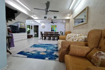 Taman Pinggiran Batu Caves