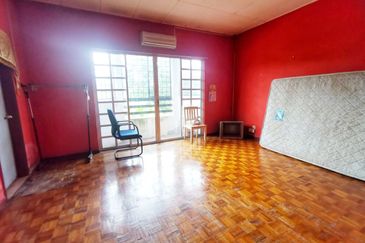 Taman Saujana Puchong