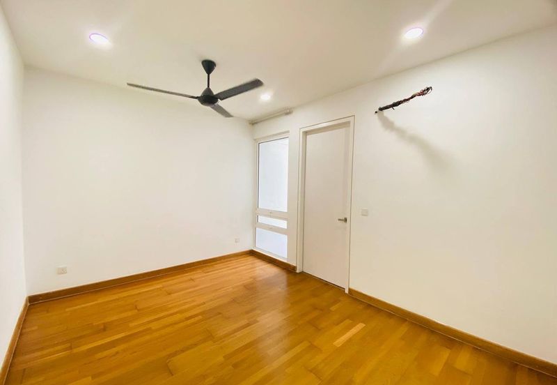 Duta Villa, Presint 14