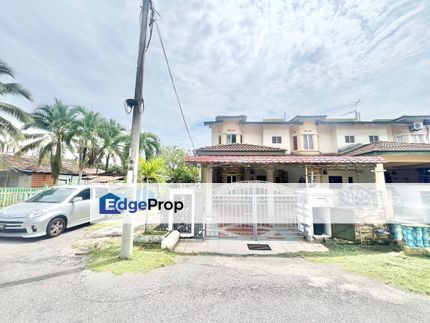 Freehold Double Storey Terrace Taman Desa Salak Permai Sepang, Selangor, Sepang
