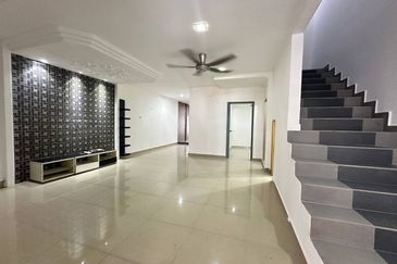 Jalan SP 4 @ Bandar Saujana Putra