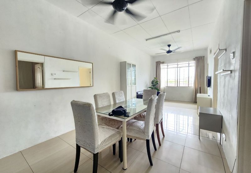 Flat Taman Segar Perdana