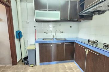 Flat Taman Segar Perdana