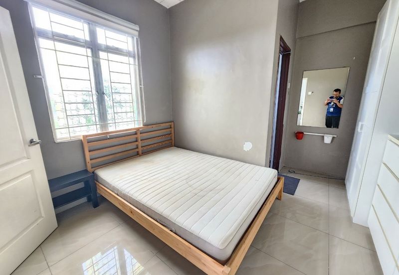 Flat Taman Segar Perdana