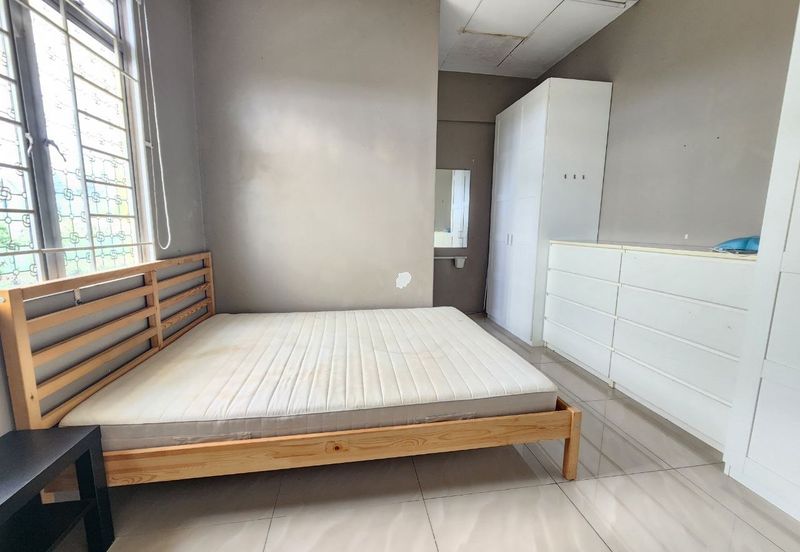 Flat Taman Segar Perdana