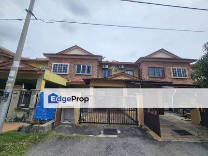 Double Storey Terrace House Seksyen 3 Tambahan Bandar Baru Bangi, Selangor, Bangi