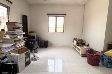 Bandar Tun Hussein Onn