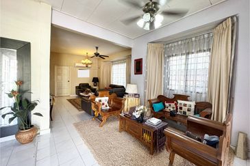 Bandar Tun Hussein Onn