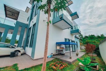 Nilai Spring Villas