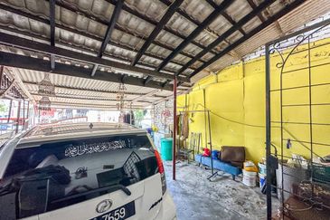 Kampung Sungai Kantan