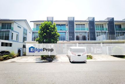 Fully Renovated 3 Storey House Bangi Avenue, Selangor, Bangi