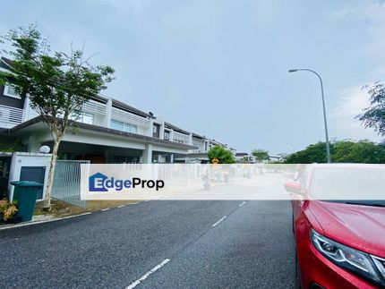 DOUBLE STOREY SUPERLINK LAMAN AZALEA NILAI IMPIAN, Negeri Sembilan, Nilai
