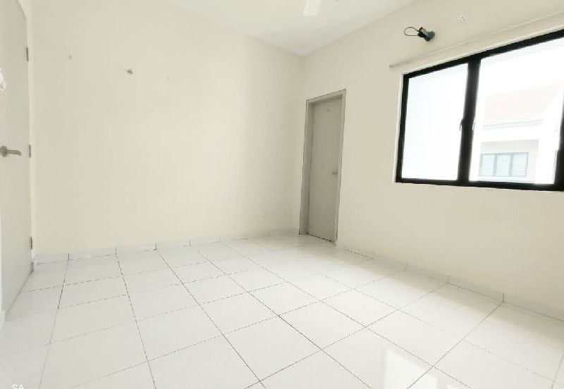 Laman Delfina @ Nilai Impian