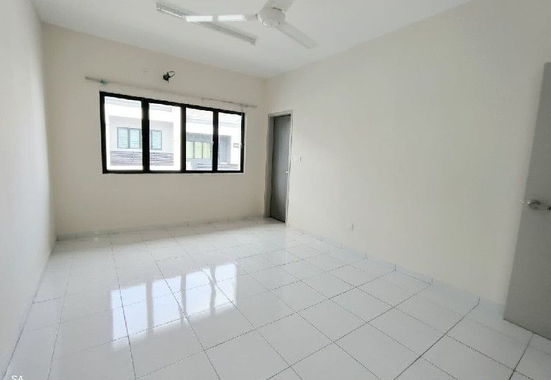 Laman Delfina @ Nilai Impian