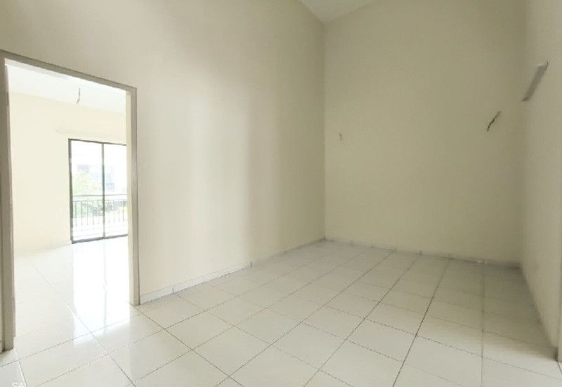 Laman Delfina @ Nilai Impian