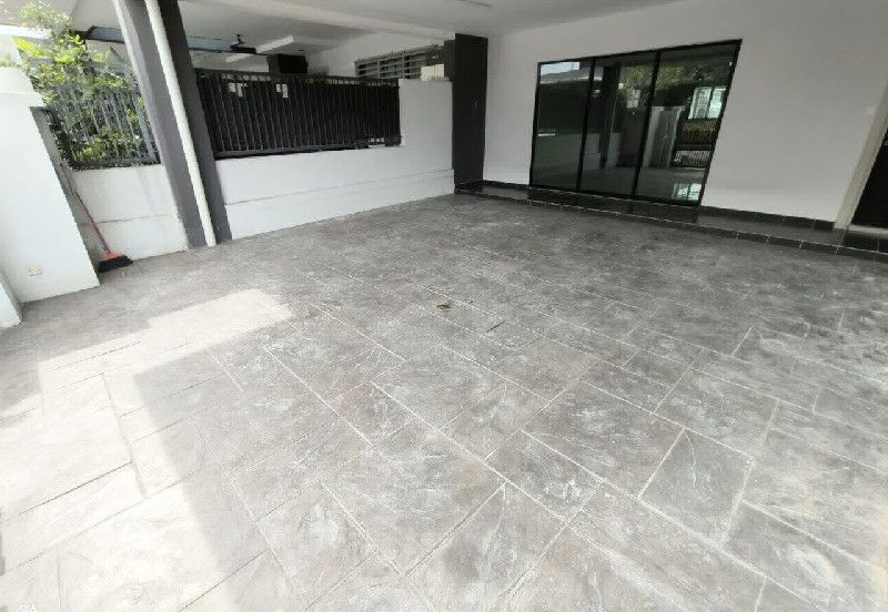 Laman Delfina @ Nilai Impian