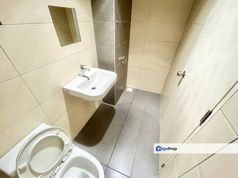 FACING KLCC The Holmes Bandar Sri Permaisuri, Cheras, Kuala Lumpur, Cheras