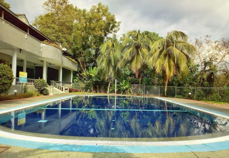 Desa View Towers Apartment