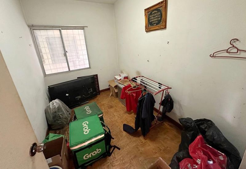 Desa View Towers Apartment