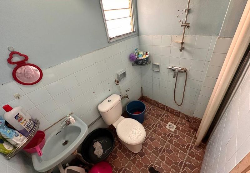 Desa View Towers Apartment