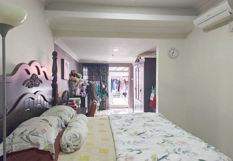 Taman Desa Keramat AU2