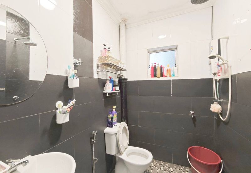 Taman Desa Keramat AU2