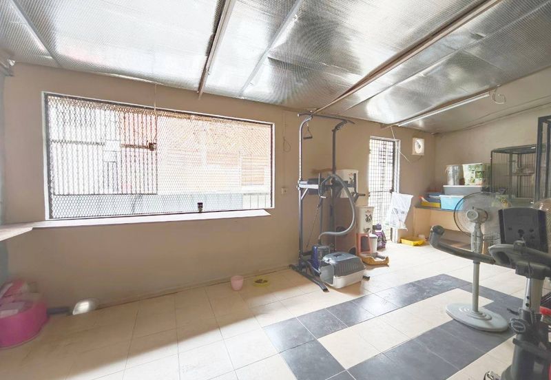 Taman Desa Keramat AU2