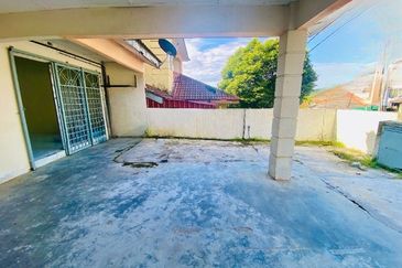 Jalan Ukay Perdana 4/2