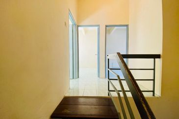 Jalan Ukay Perdana 4/2