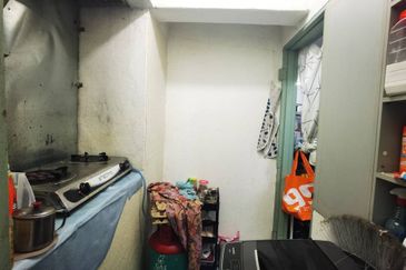 Saujana Ria Apartment