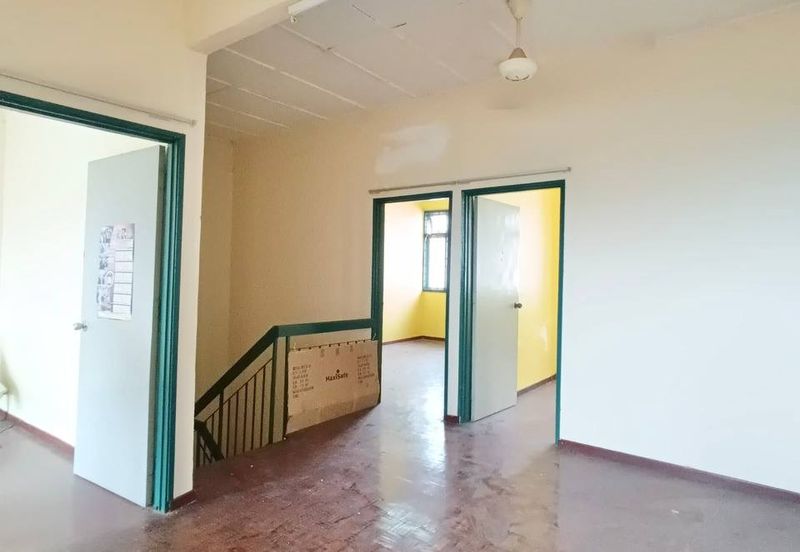 Taman Seroja, Bandar Baru Salak Tinggi