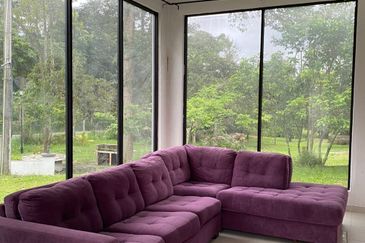 Jalan Bukit Cherakah