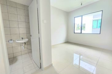 Kampung Sungai Ramal Dalam