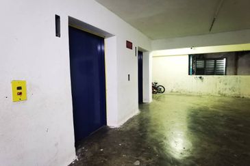 Saujana Ria Apartment