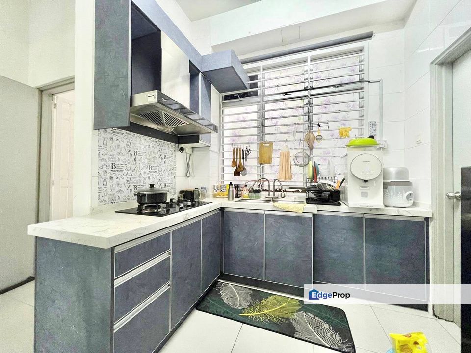 Casa Dahlia Apartment Bandar Baru Salak Tinggi Corner Unit, Selangor, Sepang