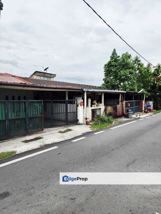 Taman Greenwood Batu Caves Fully Extended 1 Storey, Selangor, Gombak