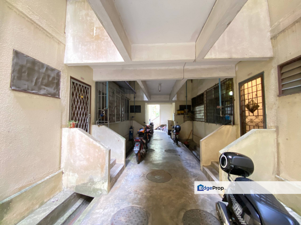 Seraya Apartment Taman Kajang Utama Ground Floor, Selangor, Kajang