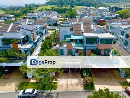 Renovated Extended 2 Storey Semi D Bangi Lakehill Villas, Selangor, Bangi