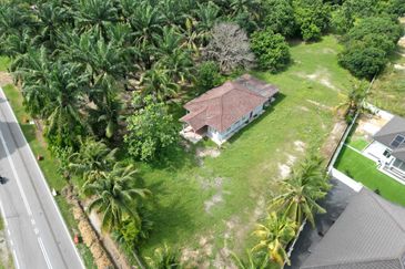 Pantai Pengkalan Balak