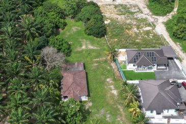 Pantai Pengkalan Balak