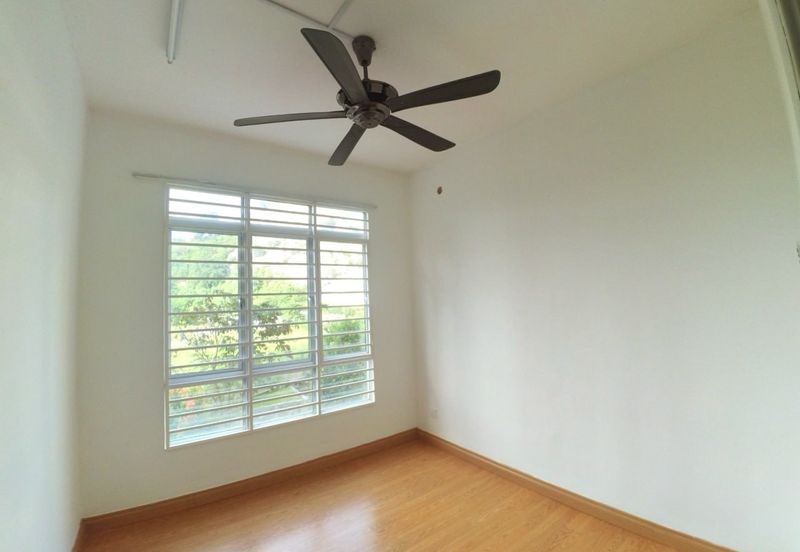 Penaga @ Taman Raintree