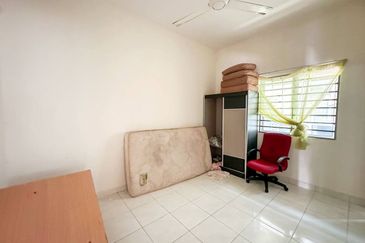 Taman Tasik Semenyih (Lake Residence)