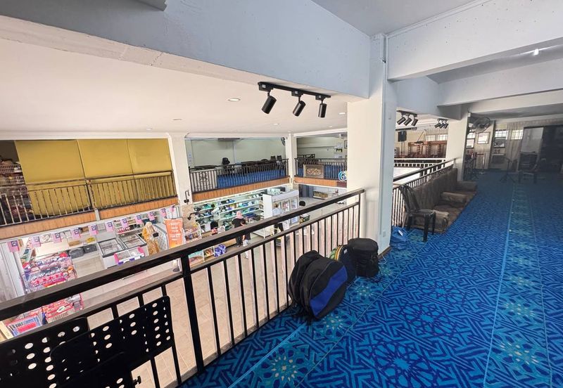 Pusat Komersial Seksyen 7