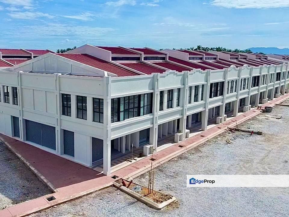 Serene Square Serene Heights Semenyih Corner Lot Ground Floor, Selangor, Semenyih