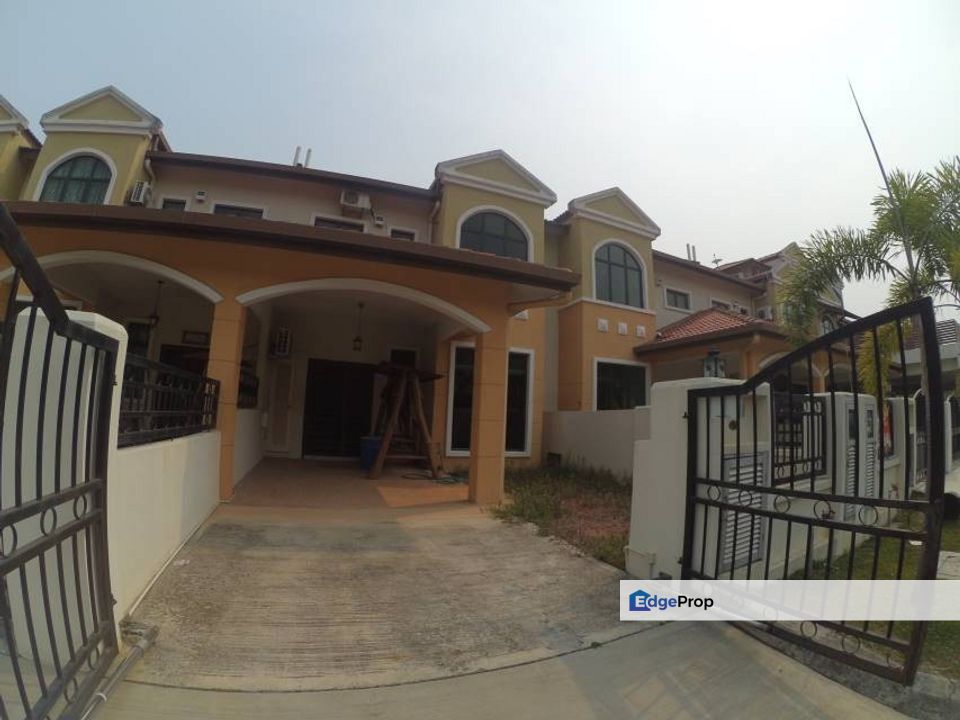 FREEHOLD Double Storey Taman Warisan Indah Kota Warisan Sepang, Selangor, Sepang