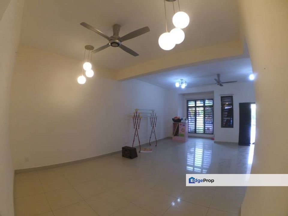 FREEHOLD Double Storey Taman Warisan Indah Kota Warisan Sepang, Selangor, Sepang