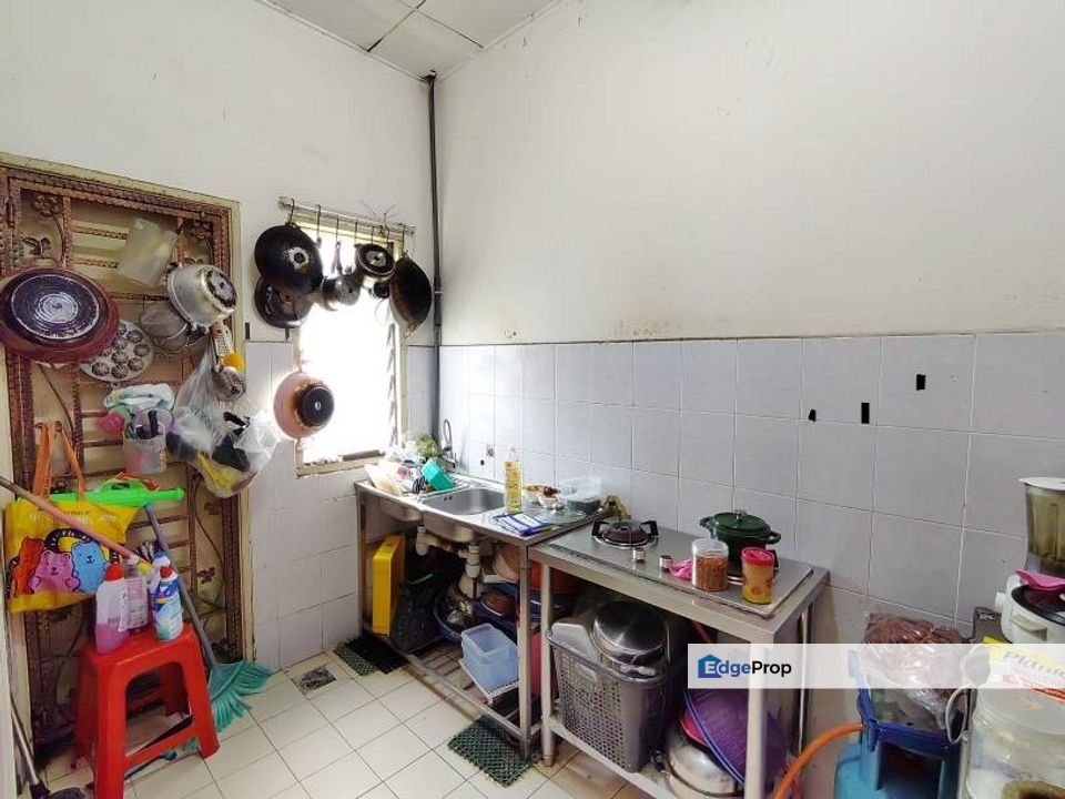 Seksyen 3 Bandar Bukit Mahkota Single Storey Terrace, Selangor, Bangi