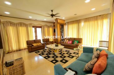 Seksyen 11, Kota Damansara